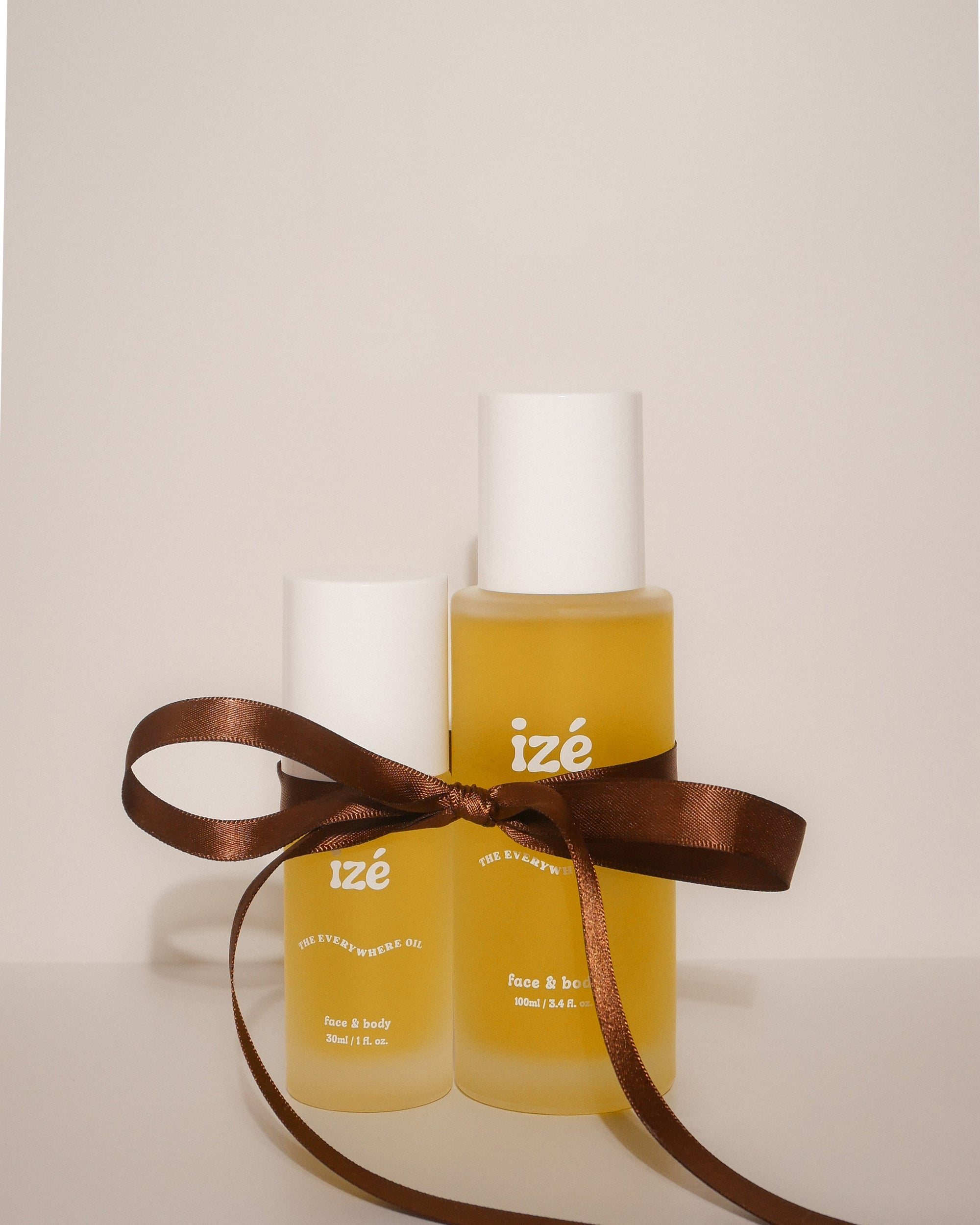 izé Everywhere Oil Gift Set